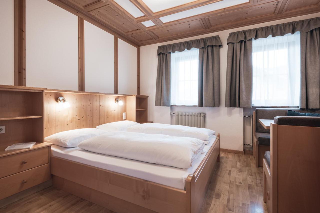 Ciasa Altonn Hotel Colfosco Bagian luar foto